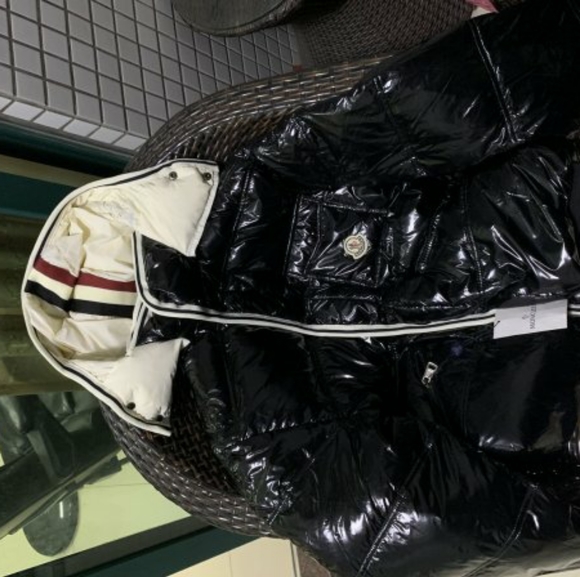 Moncler Coat - Picture 1 of 4